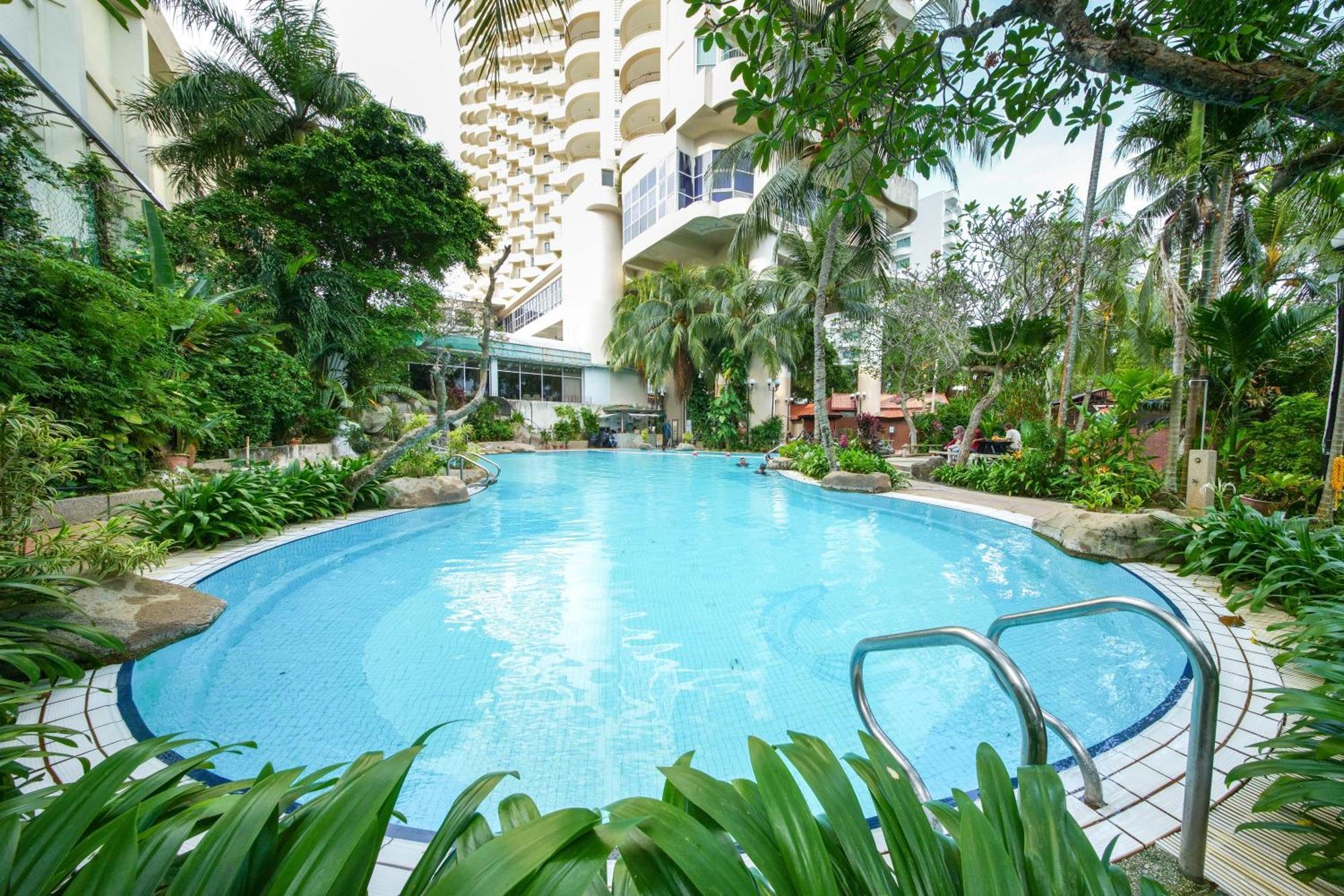 Rainbow Paradise At Tanjung Bungah Tanjung Bungah (Penang) Exterior foto