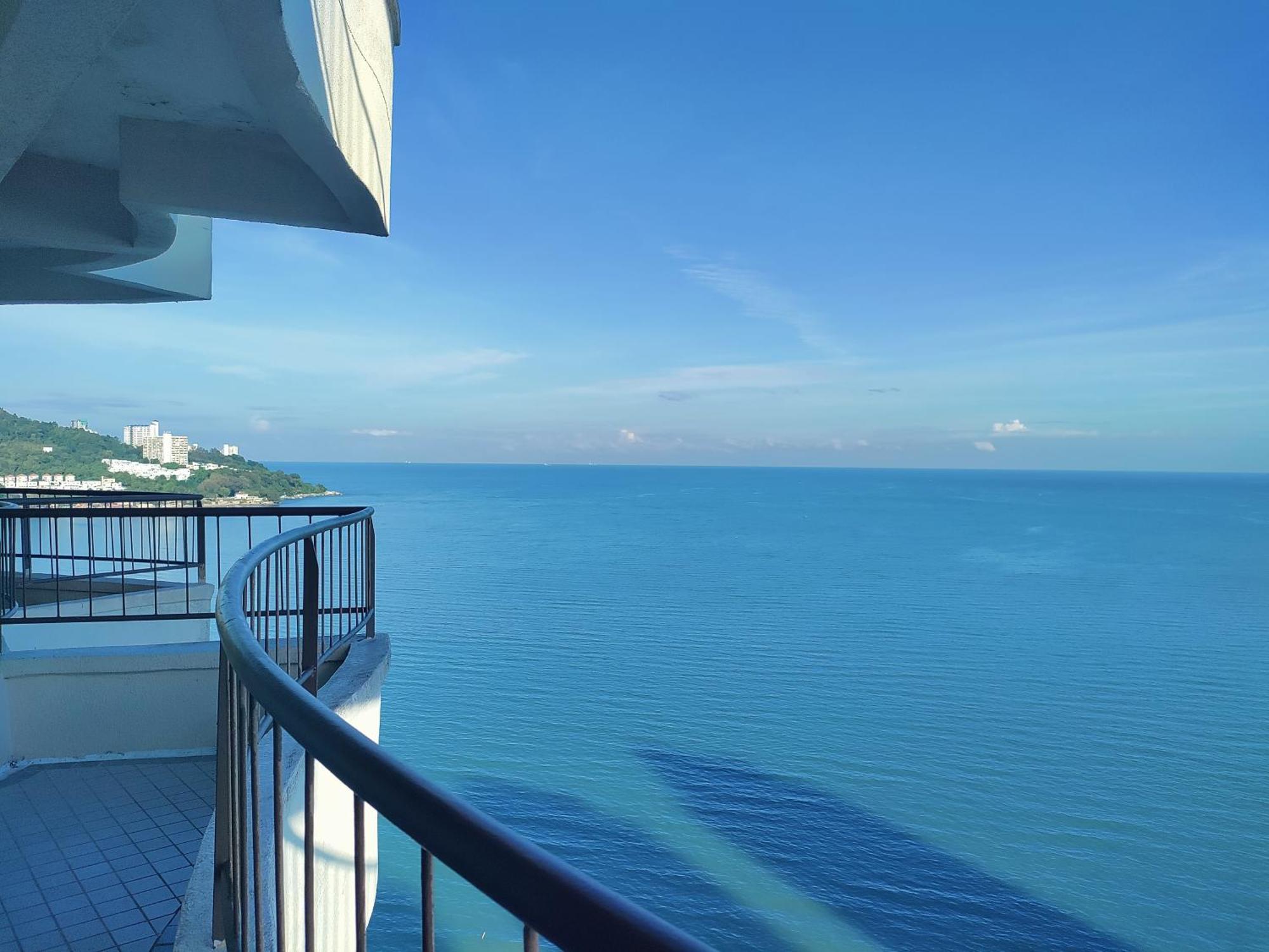 Rainbow Paradise At Tanjung Bungah Tanjung Bungah (Penang) Exterior foto
